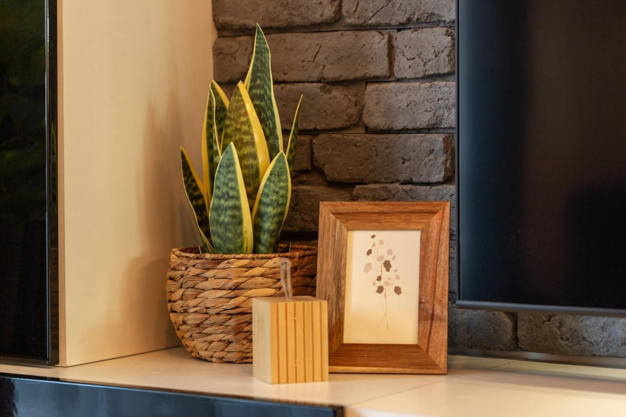 Modern 1Br Apt In The Old Town: The Perfect Choice Bukarest Exteriör bild